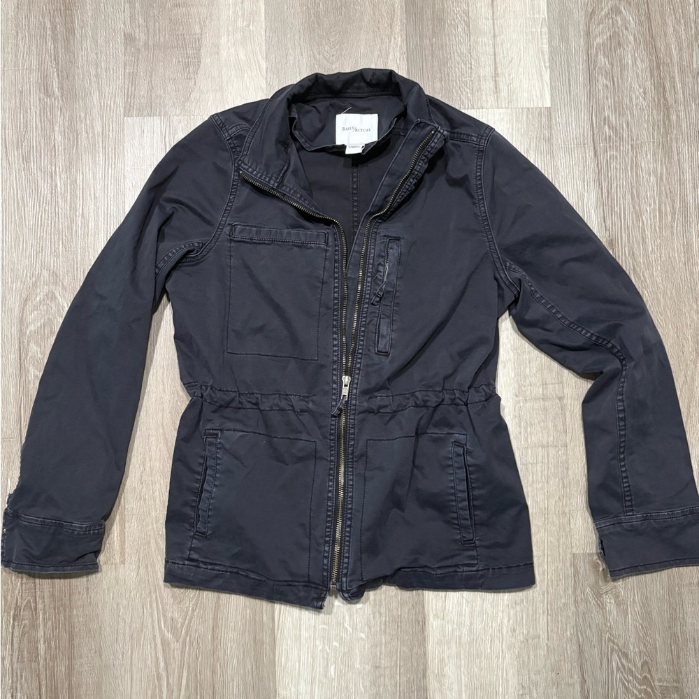 Daily Ritual Dark Gray Utility Jacket zip front. Size 2